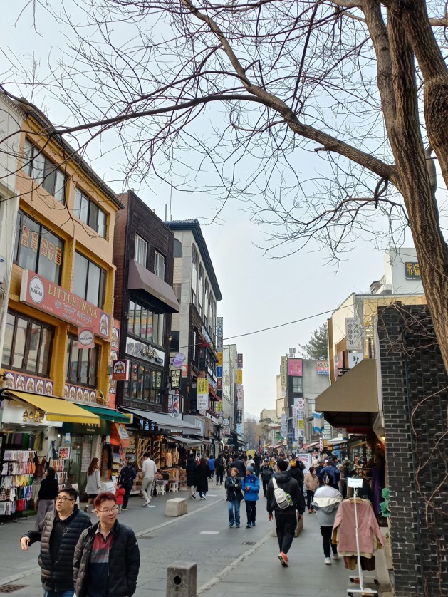 a street in Insa-dong, Seoul.